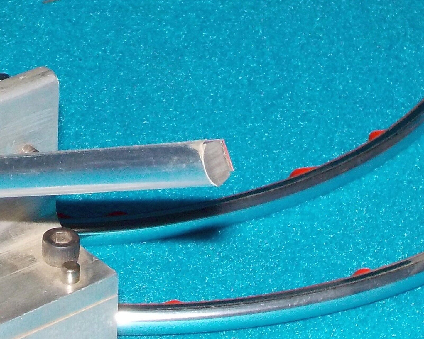 1989 1996 Oldsmobile Cutlass Ciera Rear Bumper Molding New 10068966 GM1157471