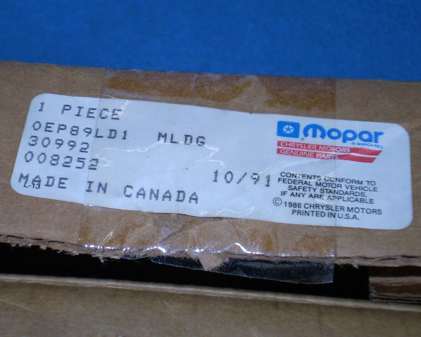 1989 1995 Caravan Voyager Town & Country Front Fender Molding Trim OEM-NEW-NOS