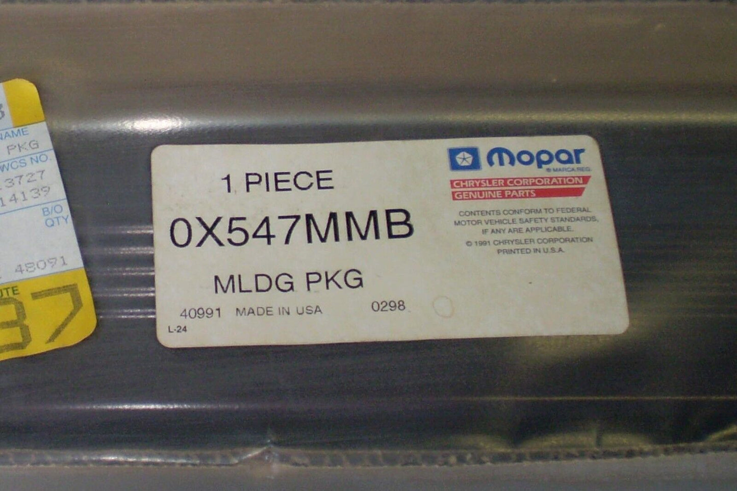 1989 1995 Dodge Spirit Plymouth Acclaim Front Fender Molding Trim OEM-NEW-NOS