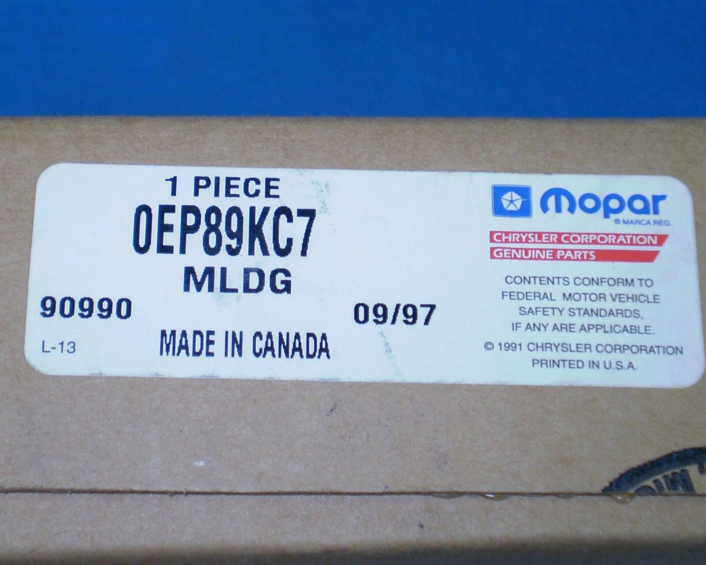 1989 1995 Caravan Voyager Town & Country Front Fender Molding Trim OEM-NEW-NOS