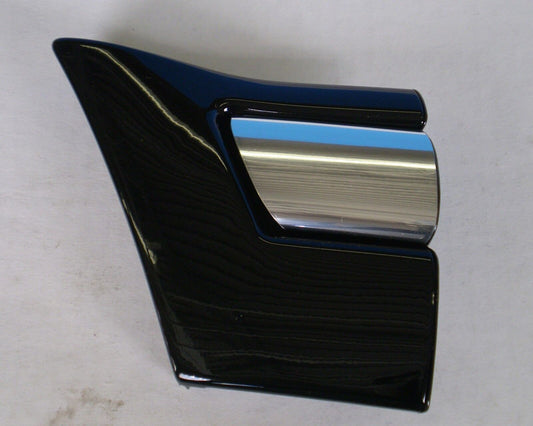 1989- 995 Caravan  Voyager Town & Country Front Fender Molding Trim OEM-NEW-NOS