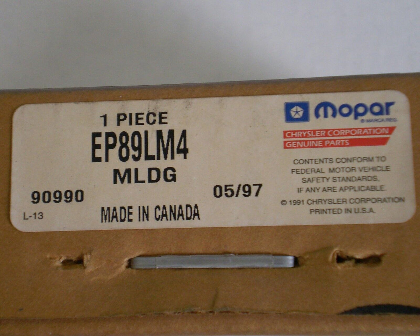 1989 1995 Caravan Voyager Town & Country Front Fender Molding Trim OEM-NEW-NOS