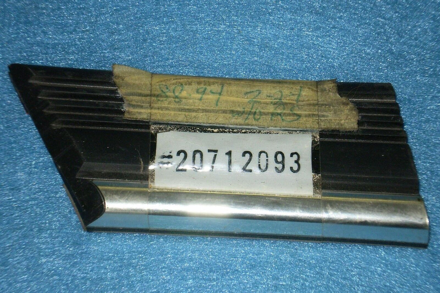 1988 1994 Chevrolet Cavalier Drivers Side Molding Trim OEM-NEW-NOS GM#20712093