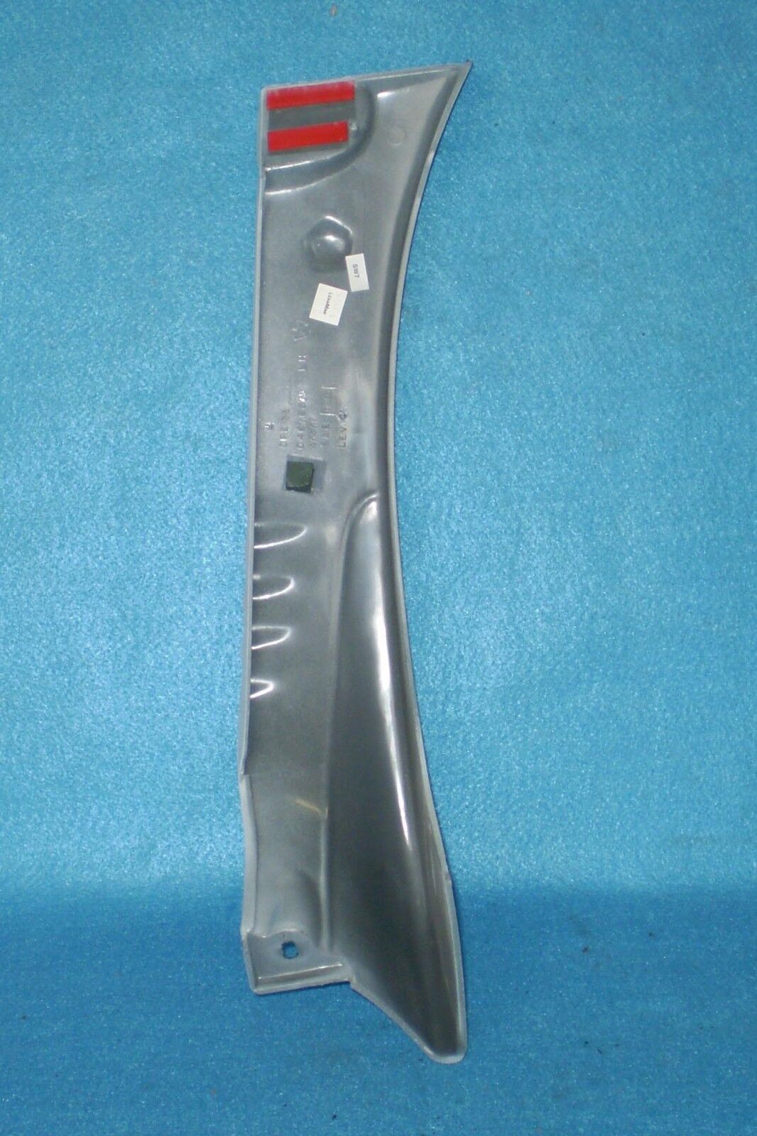 1996 1998 Dodge Caravan Drivers  Front Fender Molding Trim O.E.M.-NEW-N.O.S.