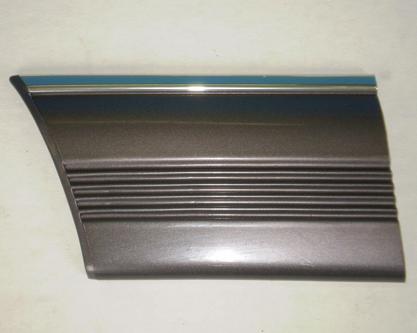 1989 1995 Spirit Acclaim Le Baron Left Front Fender Molding Trim OEM-NEW-NOS