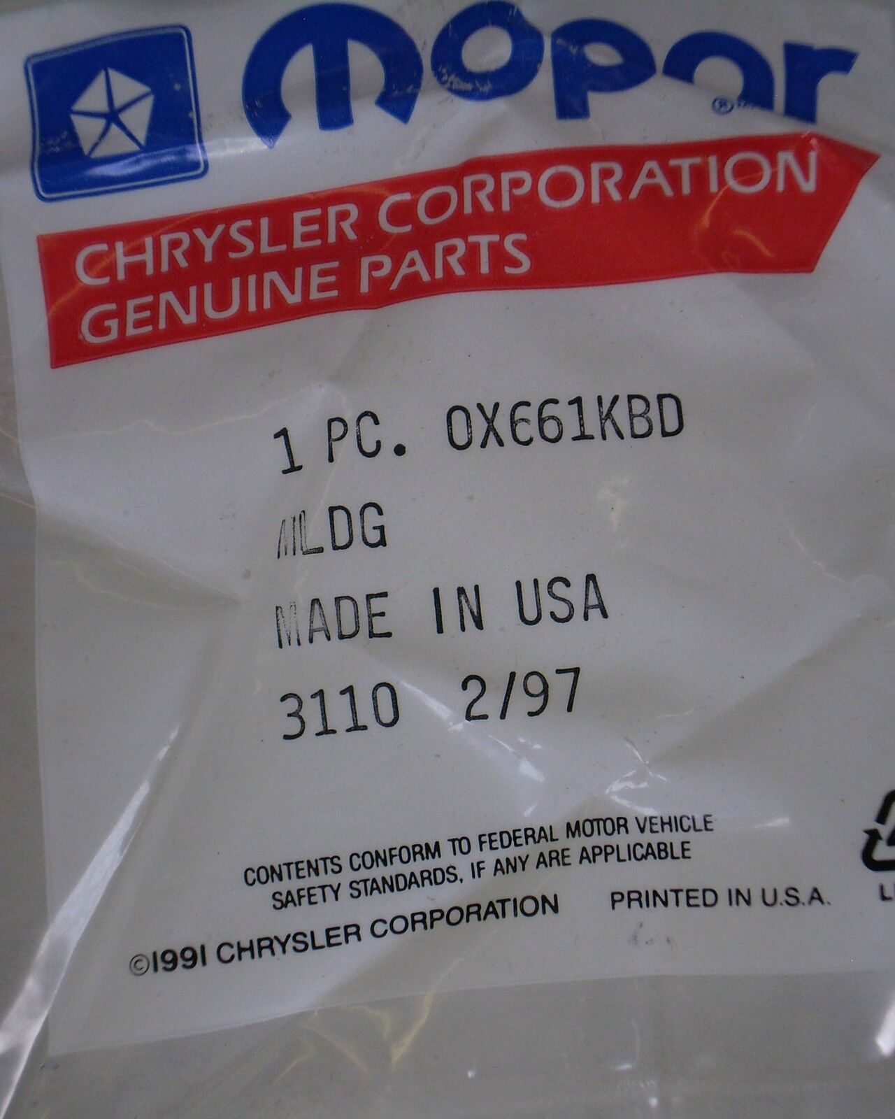1989 1995 Spirit Acclaim Le Baron Left Front Fender Molding Trim OEM-NEW-NOS
